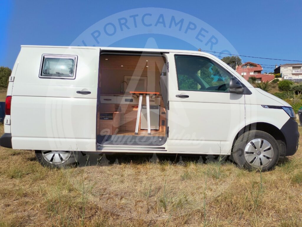 Volkswagen transporter T6 Camperizada