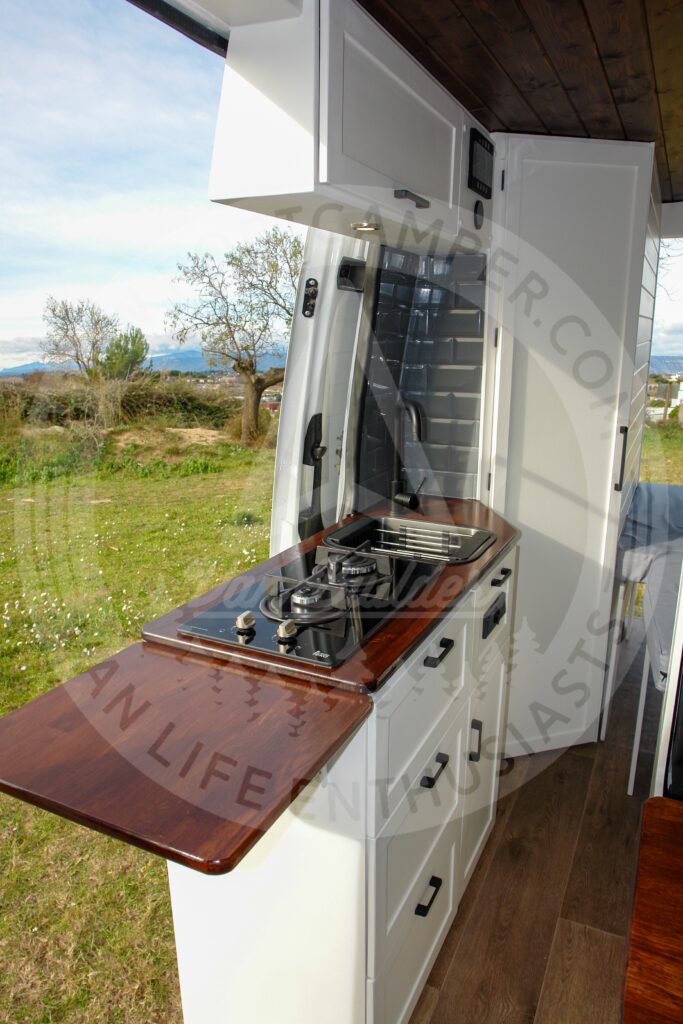 Mercedes Sprinter Camper