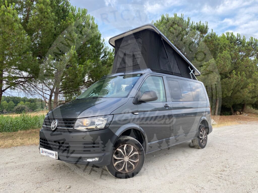Instalación de techo elevable en VW Transporter por Portcamper