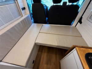 Camperización para 2 personas Fiat Ducato L3H2